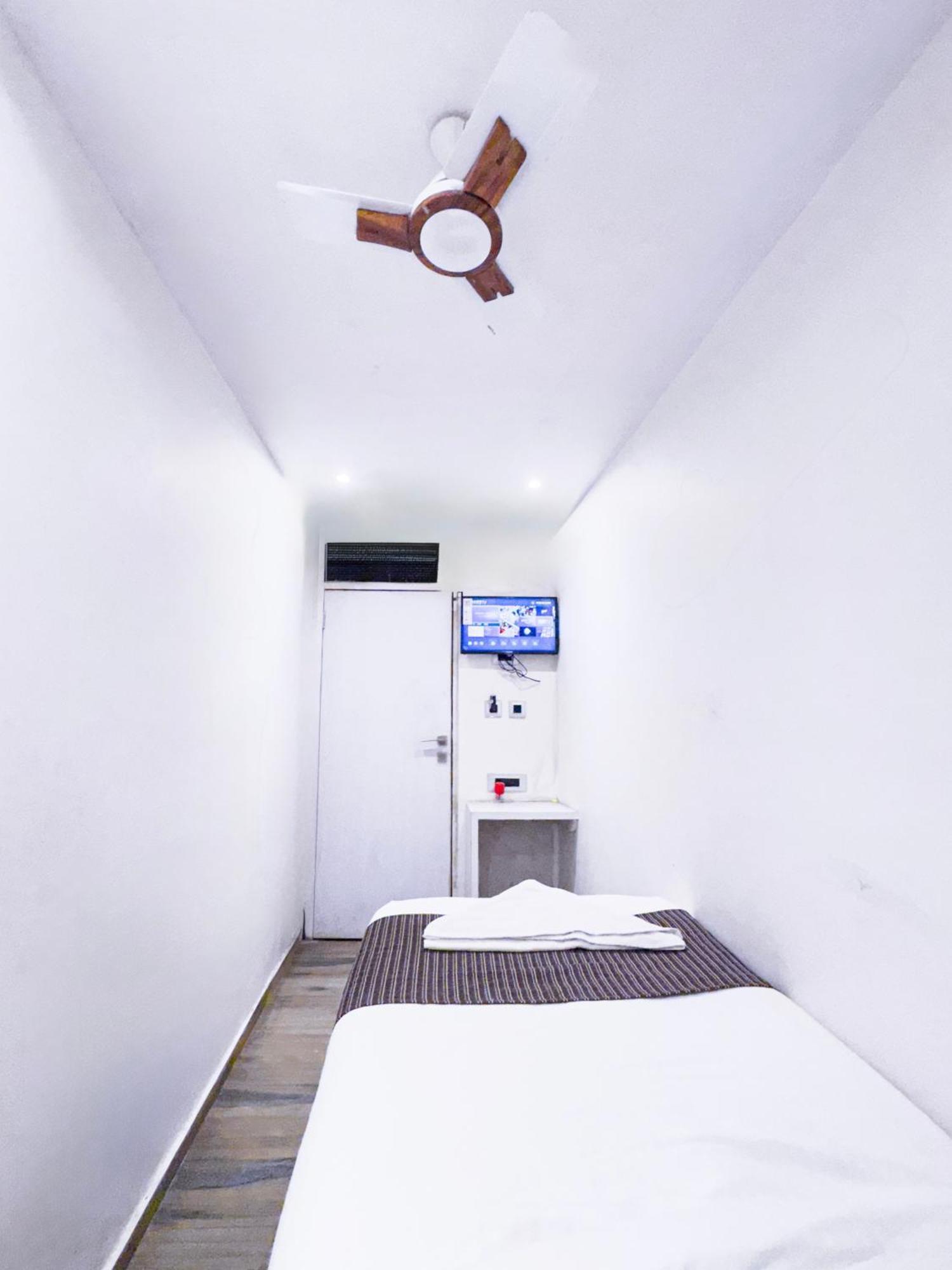 Hotel Winton Mumbai Luaran gambar