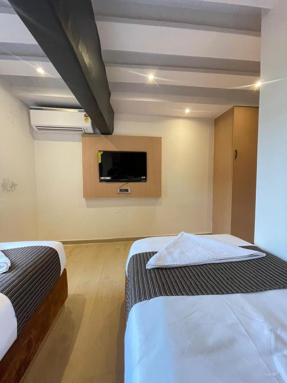 Hotel Winton Mumbai Luaran gambar