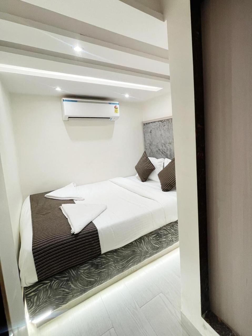 Hotel Winton Mumbai Luaran gambar