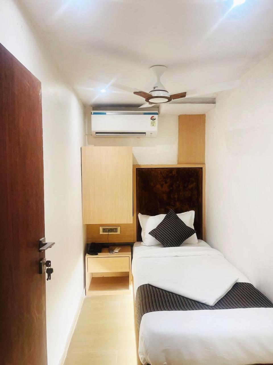 Hotel Winton Mumbai Luaran gambar