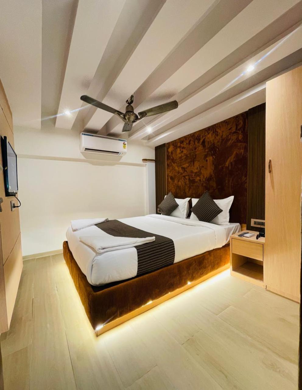 Hotel Winton Mumbai Luaran gambar
