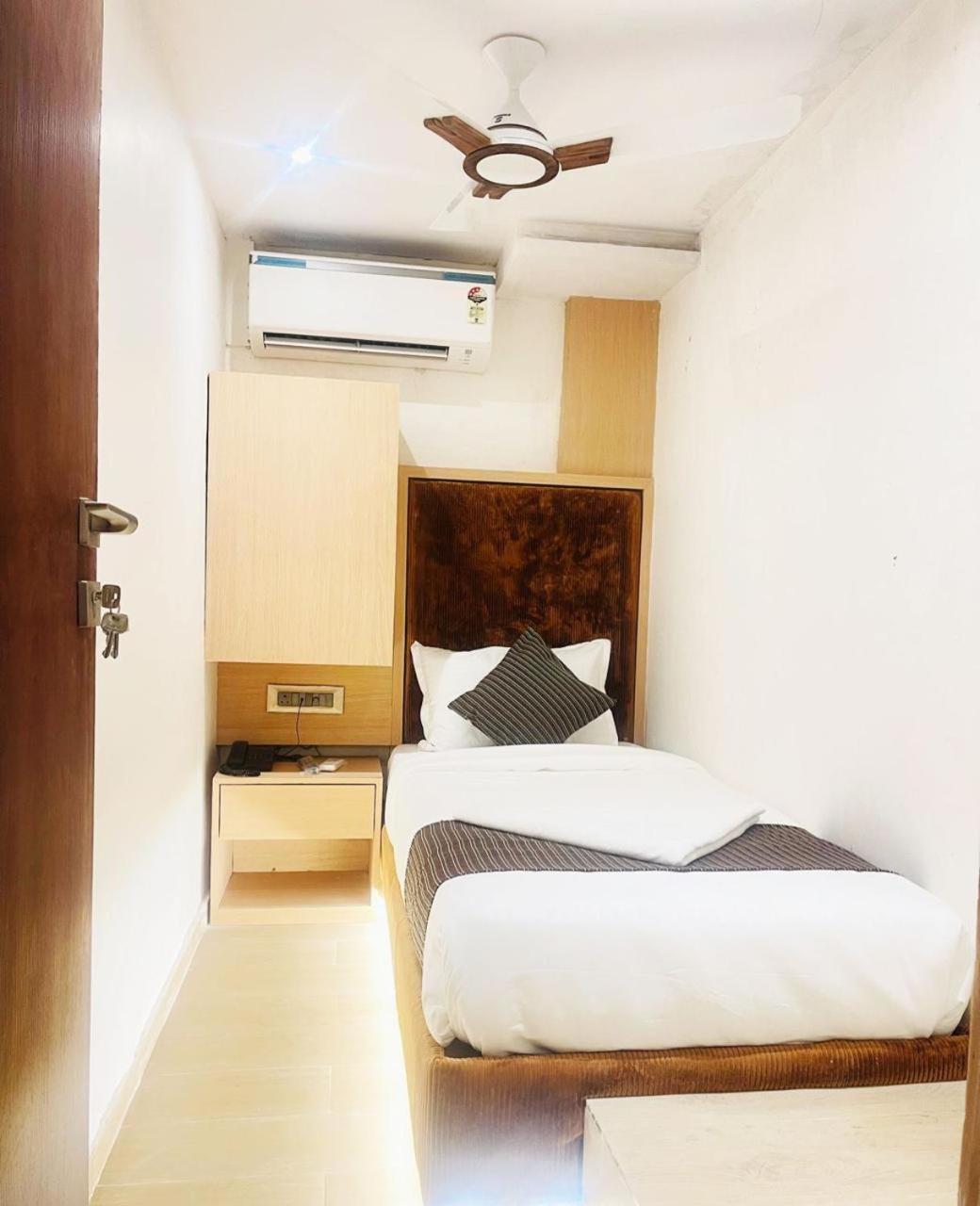 Hotel Winton Mumbai Luaran gambar